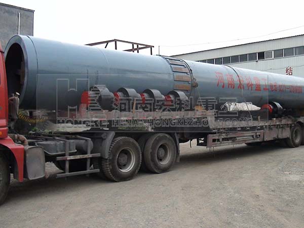 發往鄂爾多斯頁巖陶?；剞D窯發貨現場